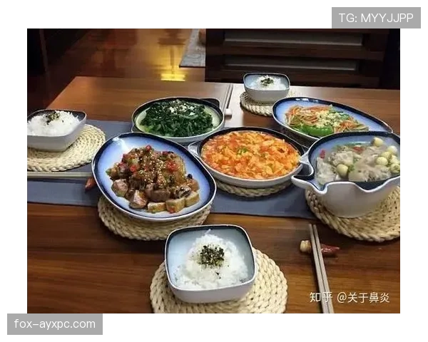 莱万每天吃五顿饭,体重却比你我轻十斤 莱万每天吃五顿饭,体重却比你我轻十斤